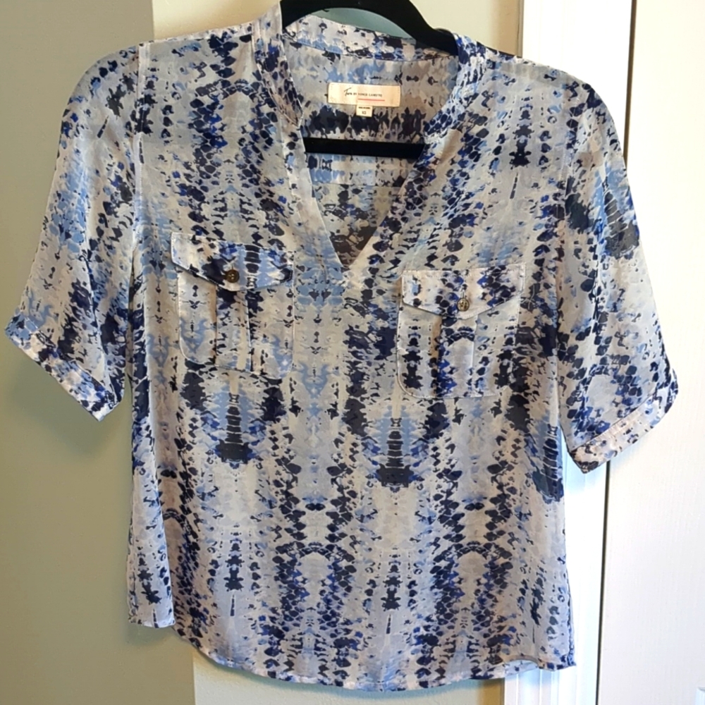 Two by Vince Camuto blue Blouse